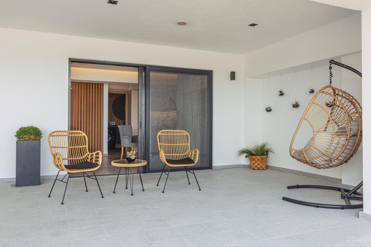 Urban Zen Apartment อายิโอสนิโกลาโอส ภายนอก รูปภาพ