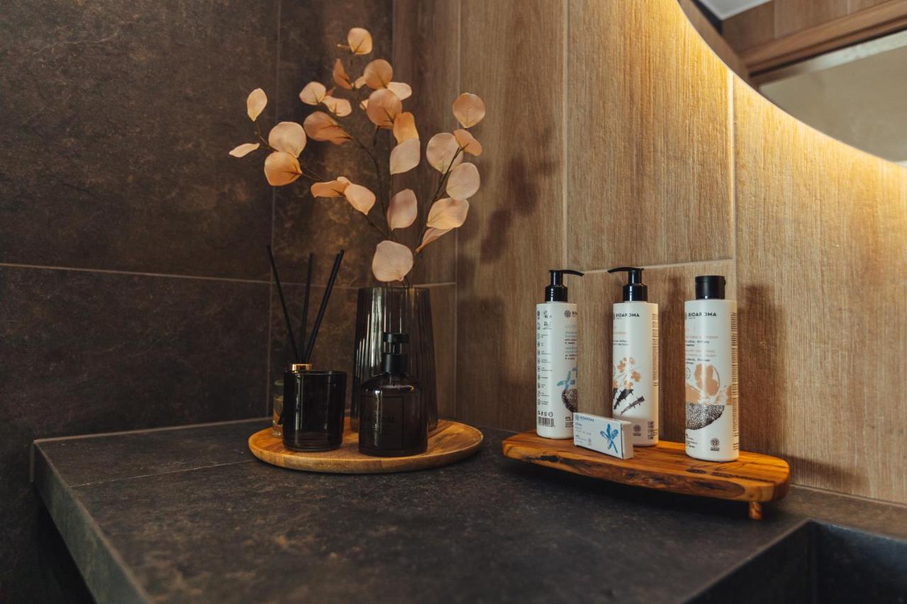 Urban Zen Apartment อายิโอสนิโกลาโอส ภายนอก รูปภาพ